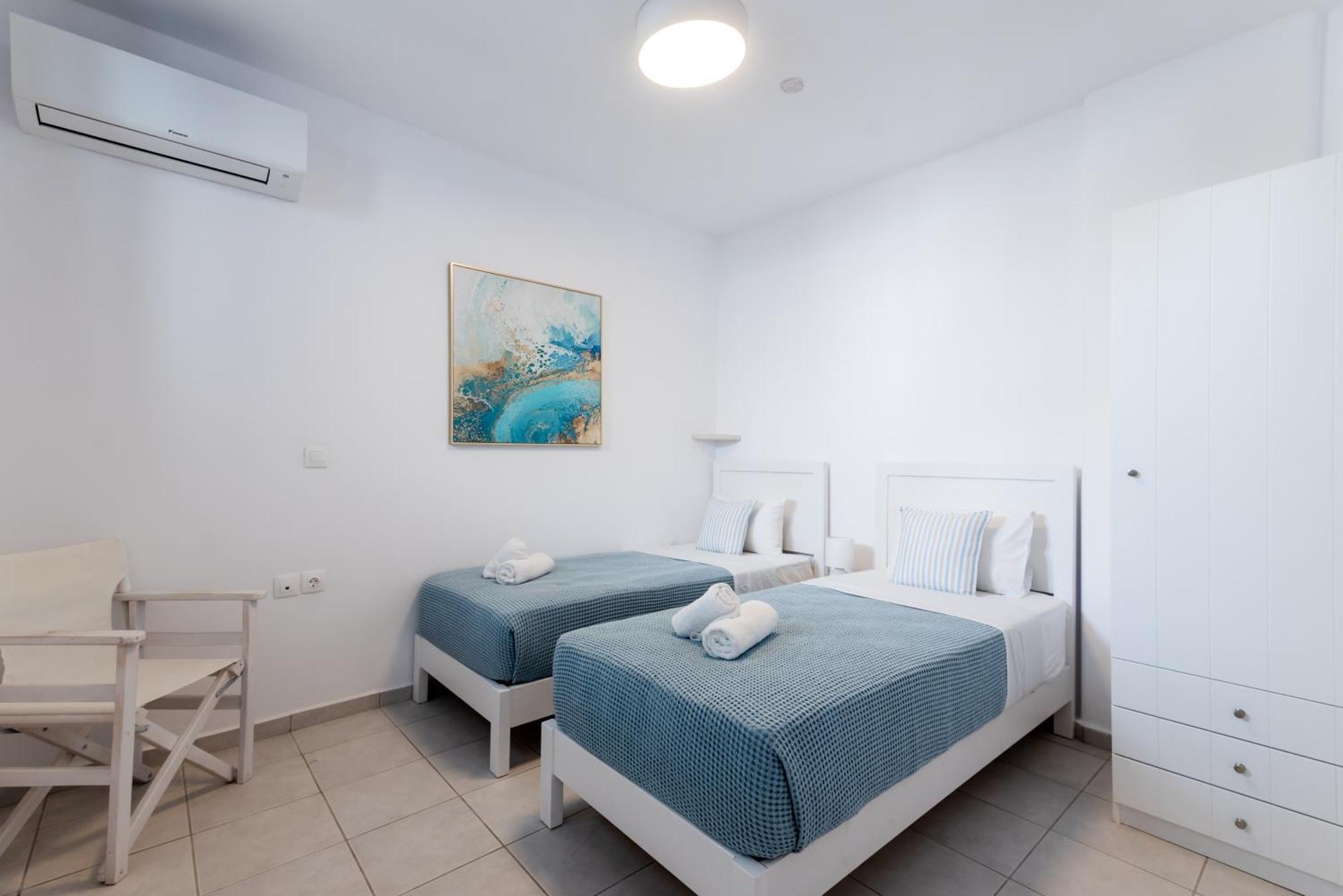 Olive Tree Mykonos Town Semi-Basement Apartment エクステリア 写真